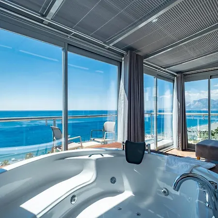 Pearly فندق أنطاليا