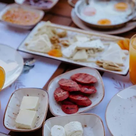 Pearly فندق أنطاليا