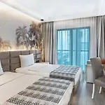 Pearly Hotel 3*